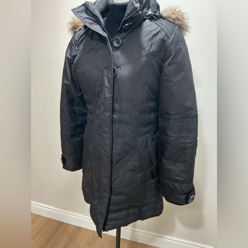 Roots 73 black park size medium